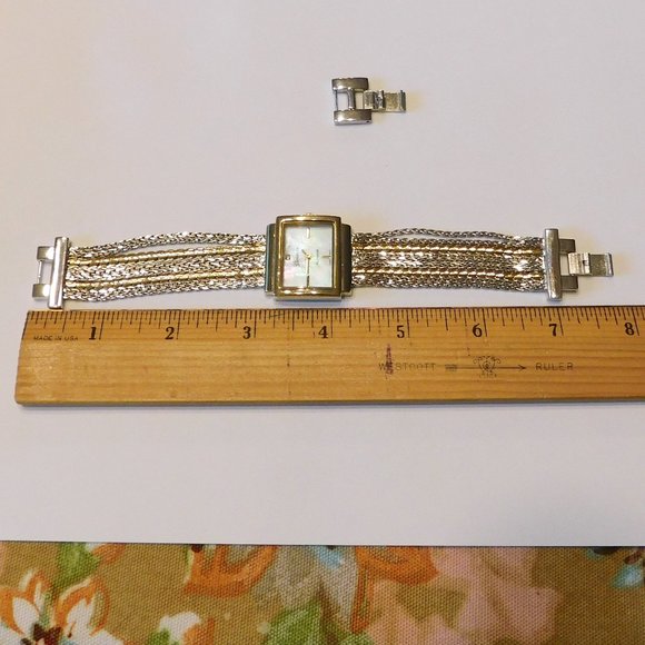 Geneva Watch Wide Silver/Gold Multi Chain Band -  7.25"  -  NWOT- New Ba… - Picture 4 of 4